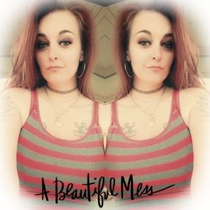 Meet your Posher, Adrienne